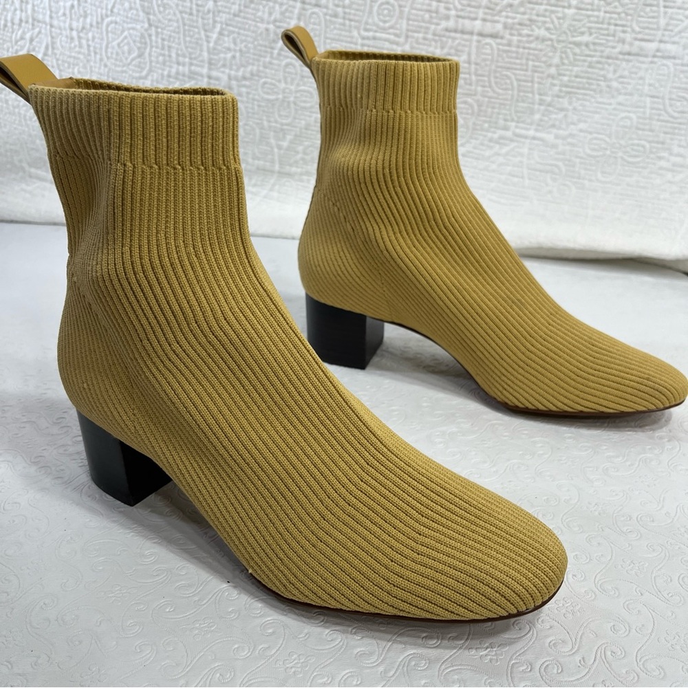 Everlane The Glove Boot Size 7 Yellow Ankle Ribbed Fabric Uppers 2 in Block Heel - Picture 4 of 16